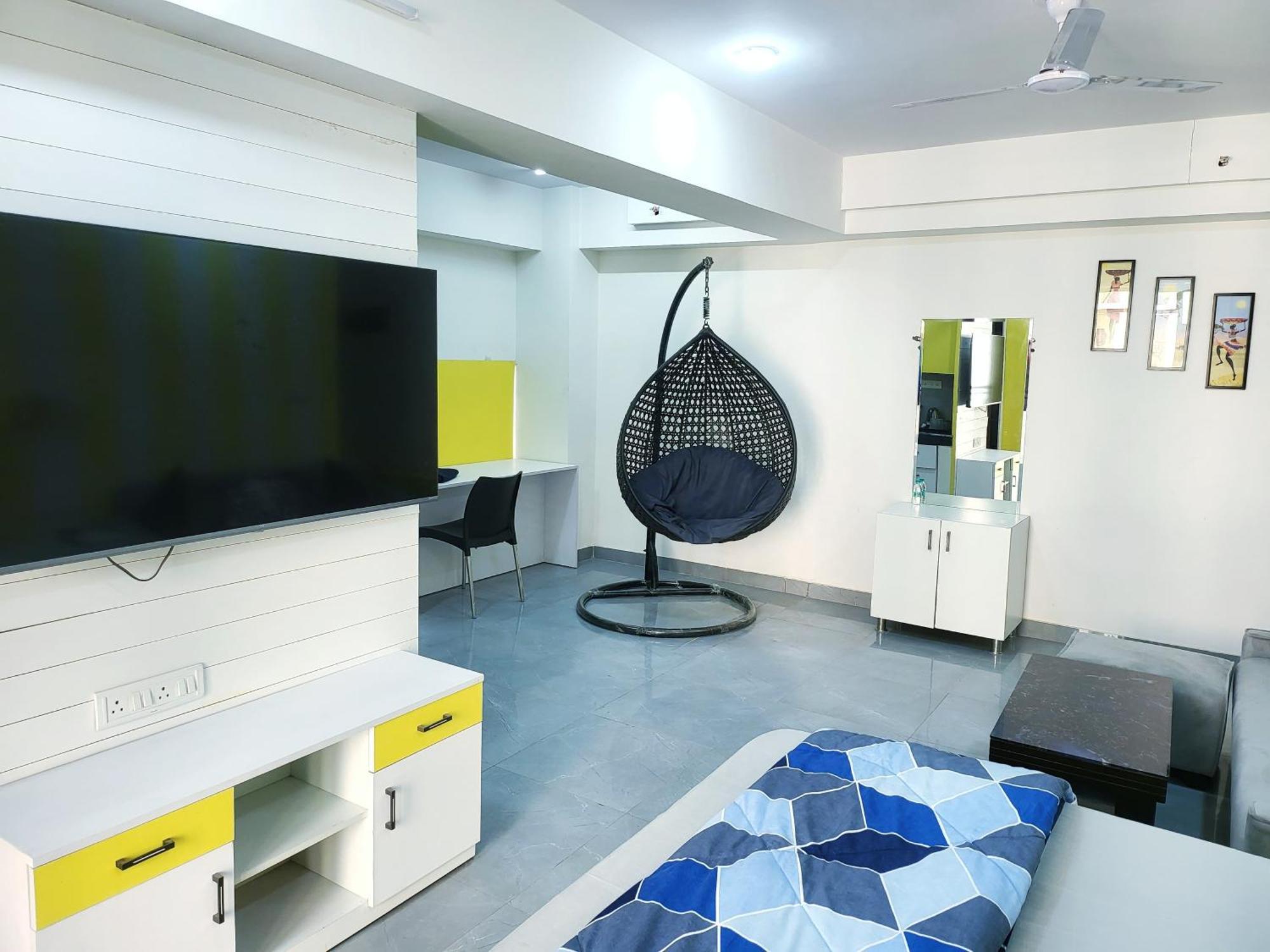 Studios By La Sentido Ghaziabad Eksteriør billede